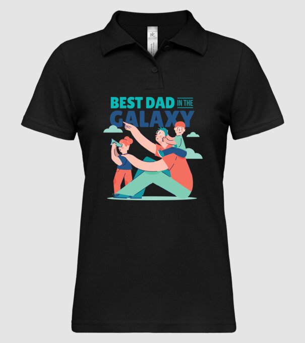 Cel mai bun tată din Galaxie model negru pe tricou