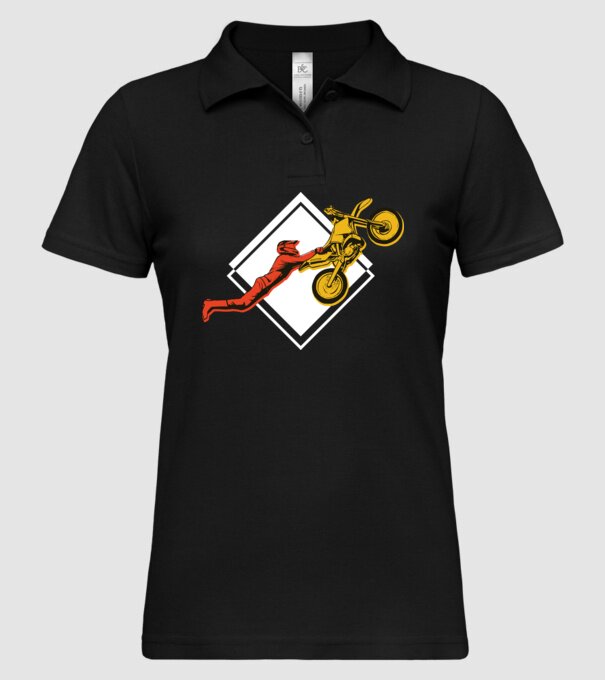 Săritură motocicletă model negru pe tricou