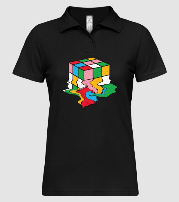 Cub Rubik topindu-se model negru pe tricou