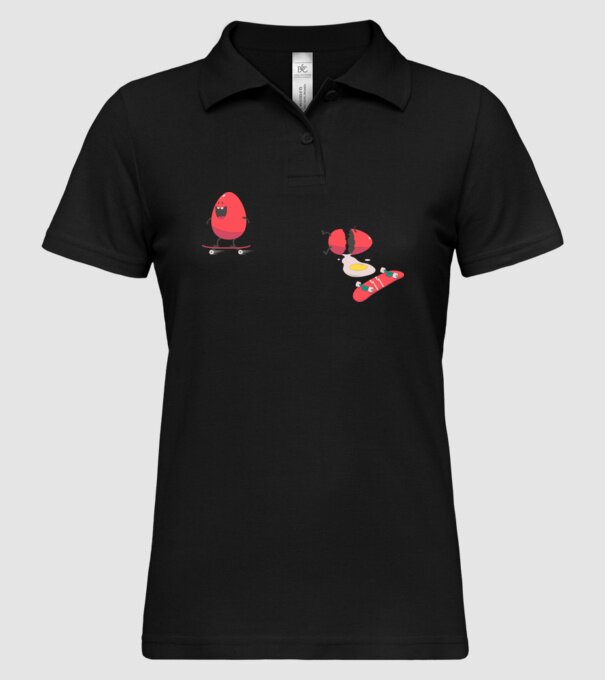 Skateboard Eggs model negru pe tricou