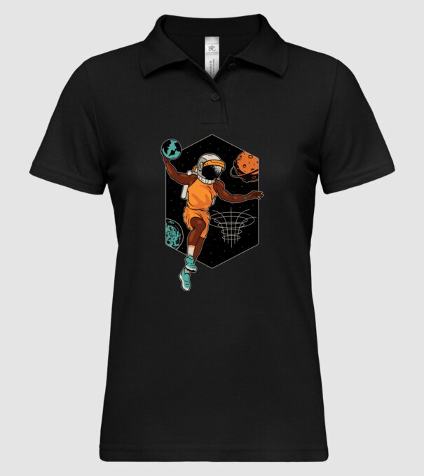 Astronaut Baschetbalist model negru pe tricou