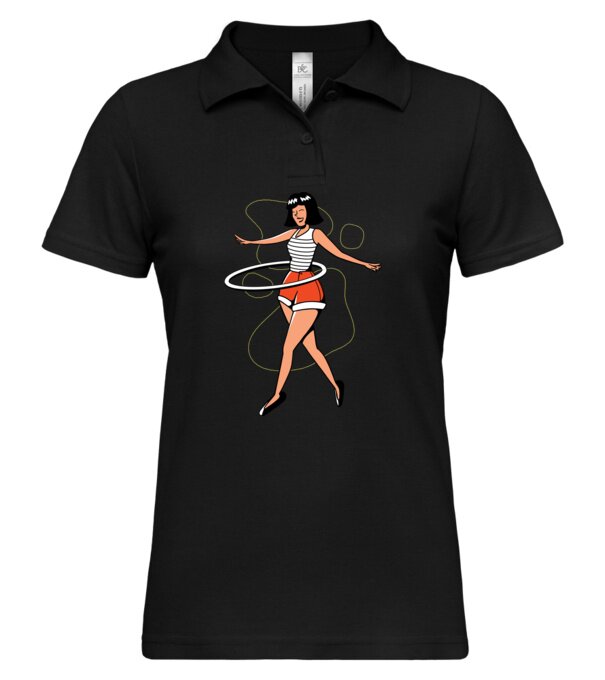  model  pe tricou