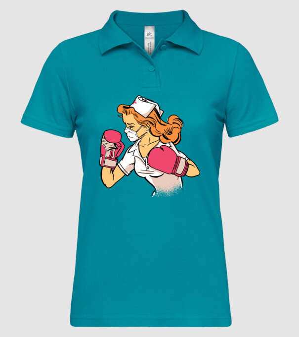 Asistentă Boxer model turcoaz pe tricou
