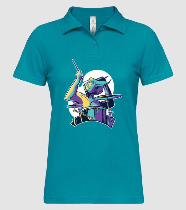 Baterist model turcoaz pe tricou