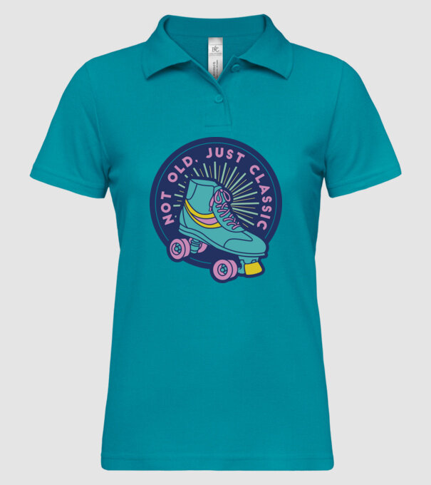 'I''m not old, just Classic' model turcoaz pe tricou