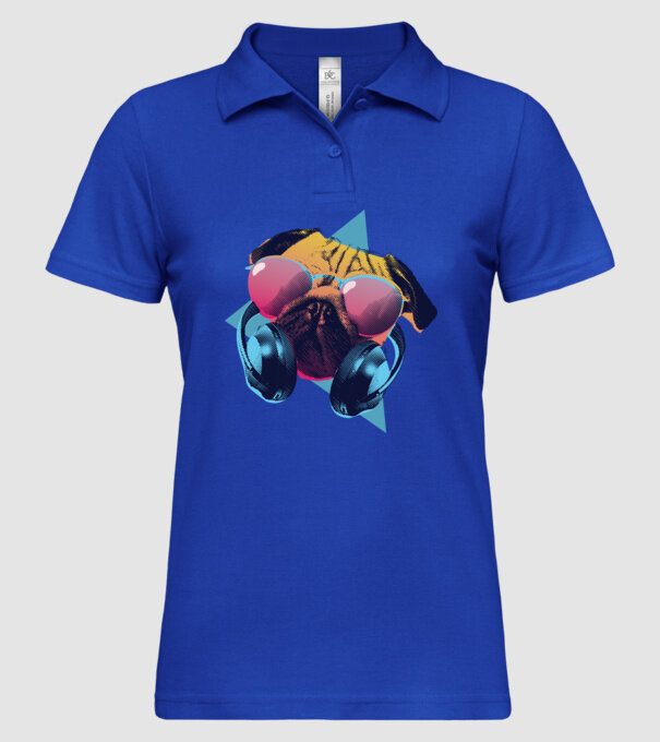 Mops cu căști model albastru regal pe tricou