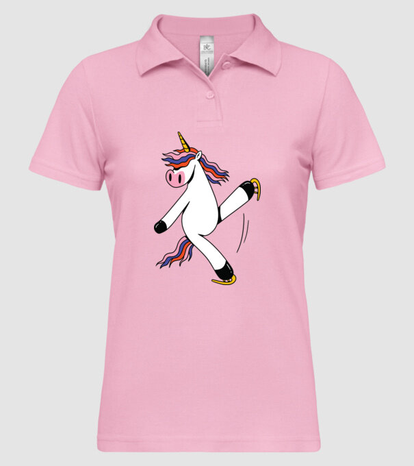 Unicorn cu Patine model roz deschis pe tricou