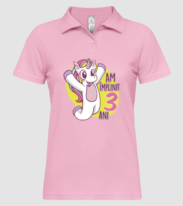 Am împlinit 3 ani model roz deschis pe tricou