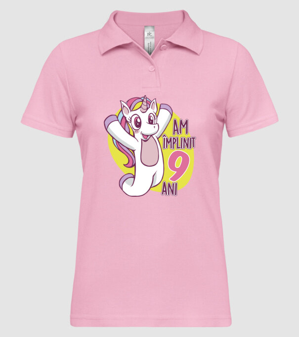 Am împlinit 9 ani model roz deschis pe tricou