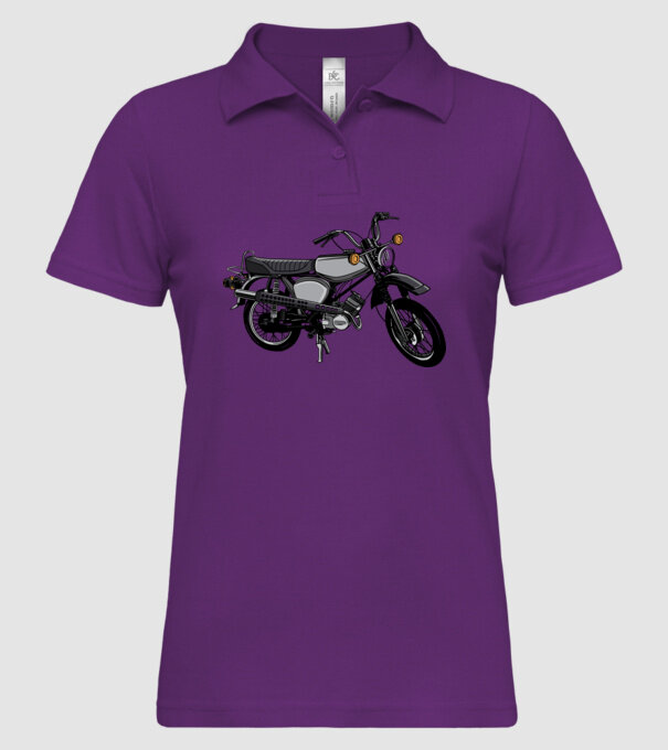 Motocicletă model mentă pe tricou