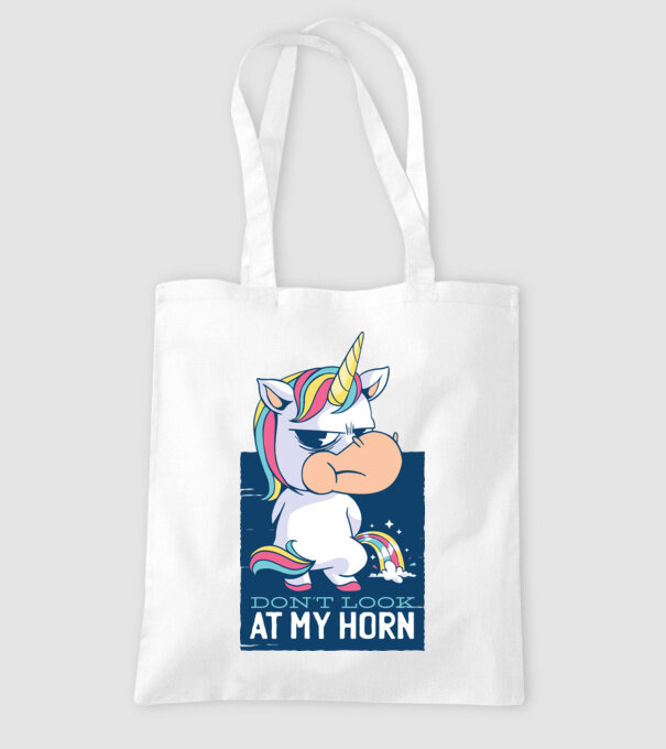 'Don''t look at my horn tricou amuzant unicorn' model alb pe tricou