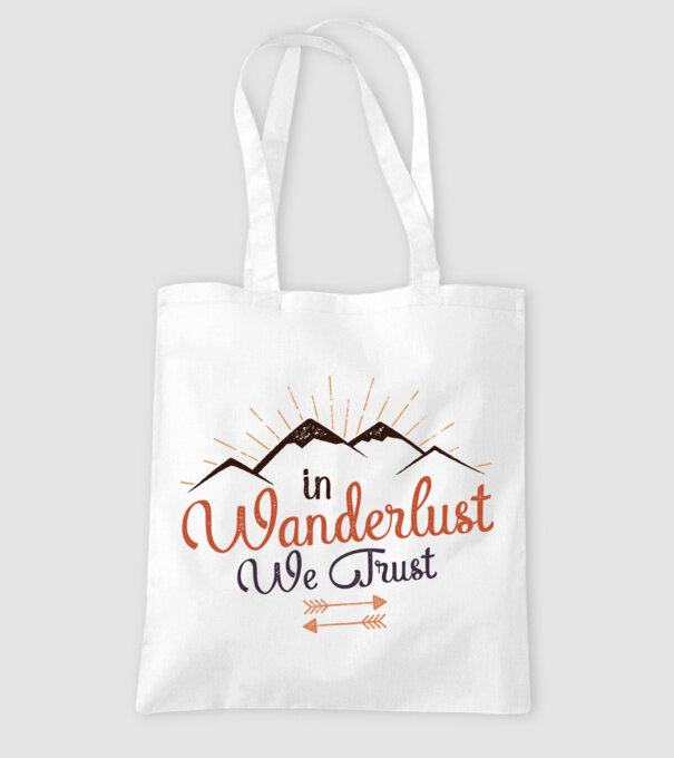 In Wanderlust we trust model alb pe tricou