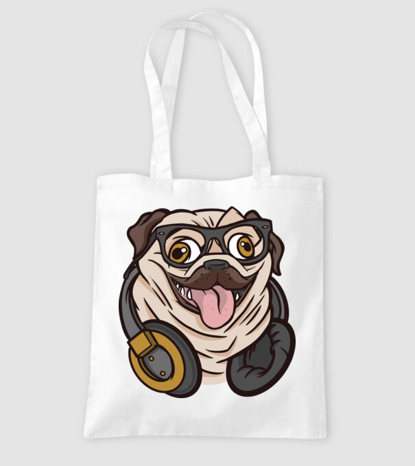 Mops cu căști model alb pe tricou