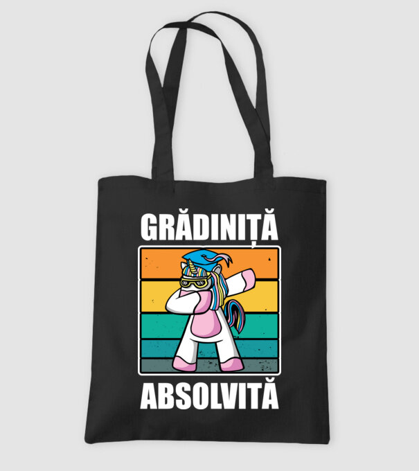Absolvită grădiniță  model negru pe tricou