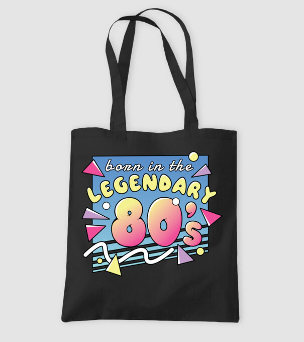 M-am născut în legendarii ani 80 model negru pe tricou