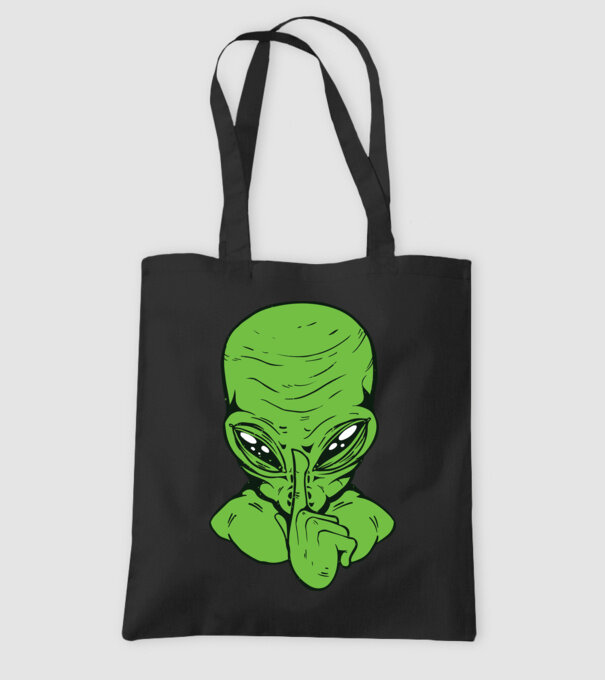 Alien Psst model negru pe tricou