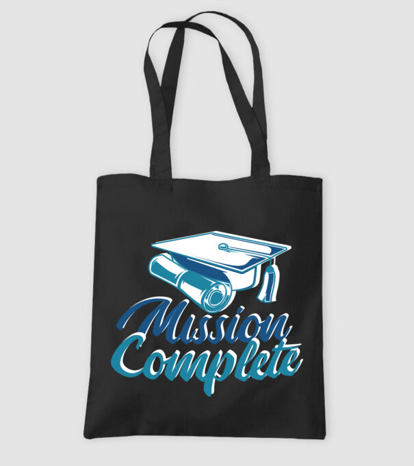 Absolvire cu succes model negru pe tricou