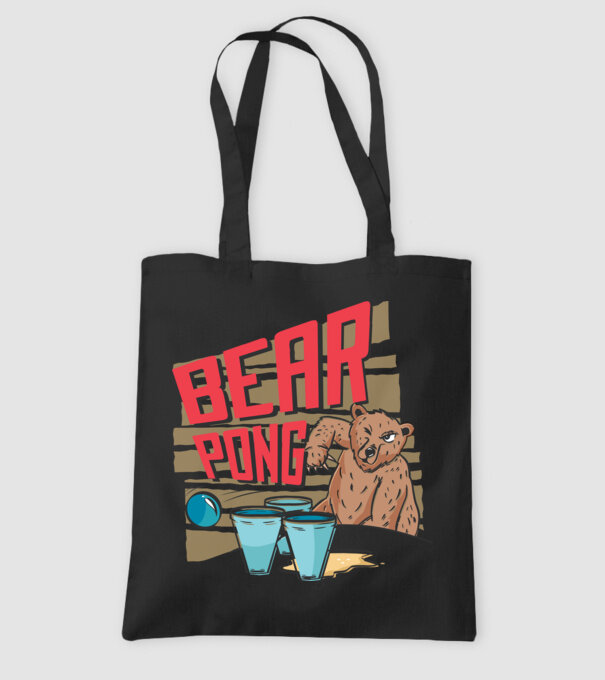 Bear Pong model negru pe tricou