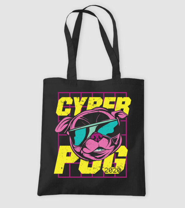 Mops Cyber Pug model negru pe tricou