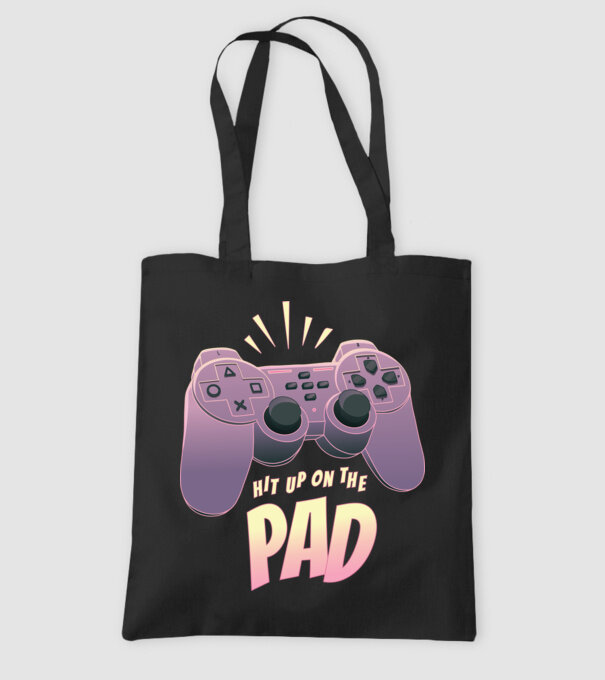 Gamer Controler model negru pe tricou