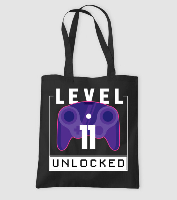 Level 11 Unlocked Gamer Birthday model negru pe tricou