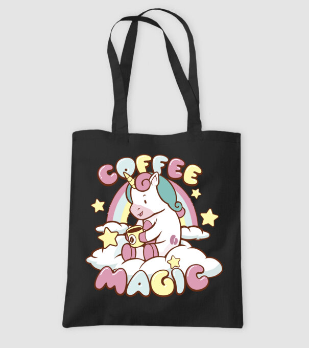 Cafea Magică Unicorn model negru pe tricou