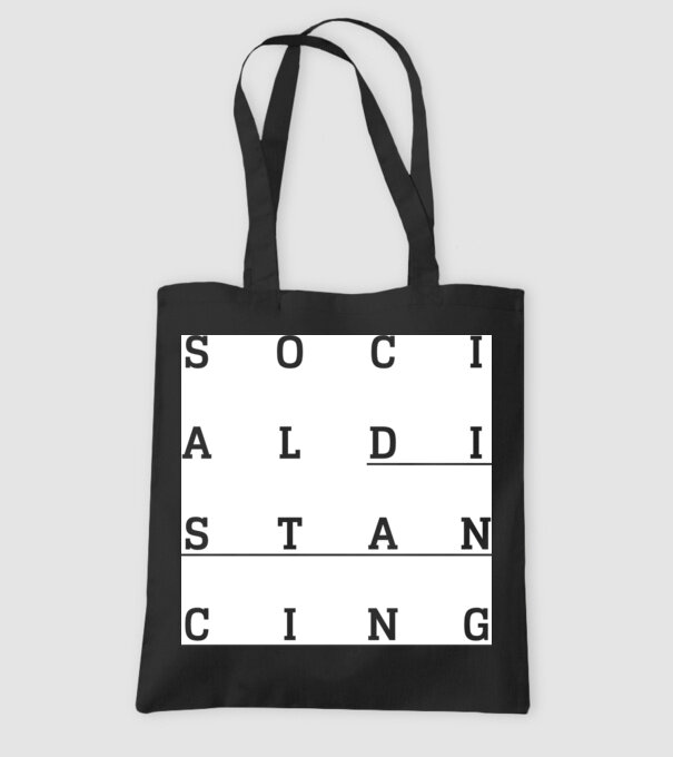 Social distancing model negru pe tricou