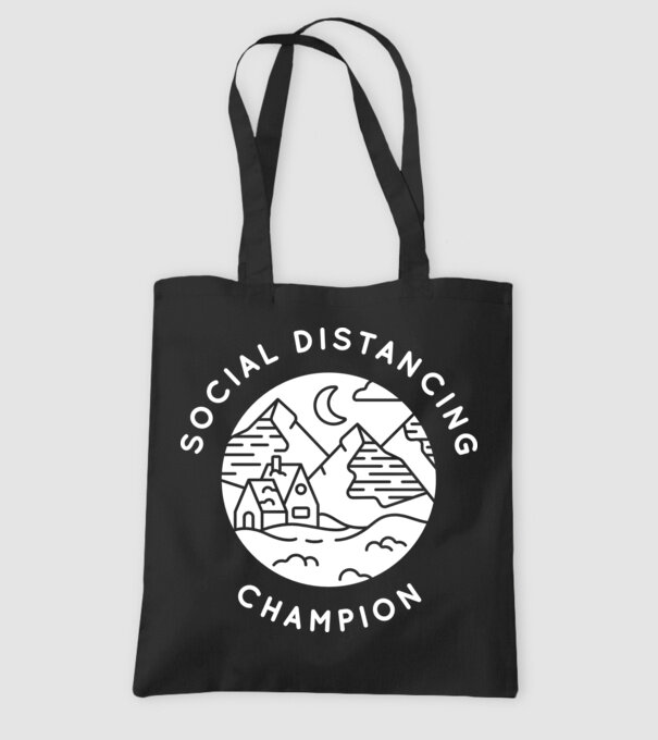 Social distancing champion model negru pe tricou