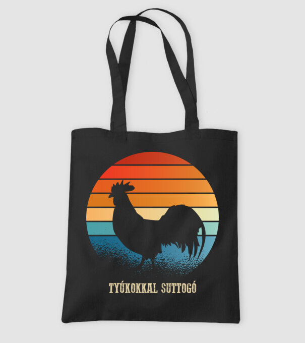 șoptind cu găinile model negru pe tricou