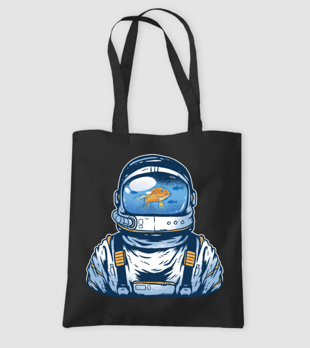 Peștișor auriu Astronaut model negru pe tricou