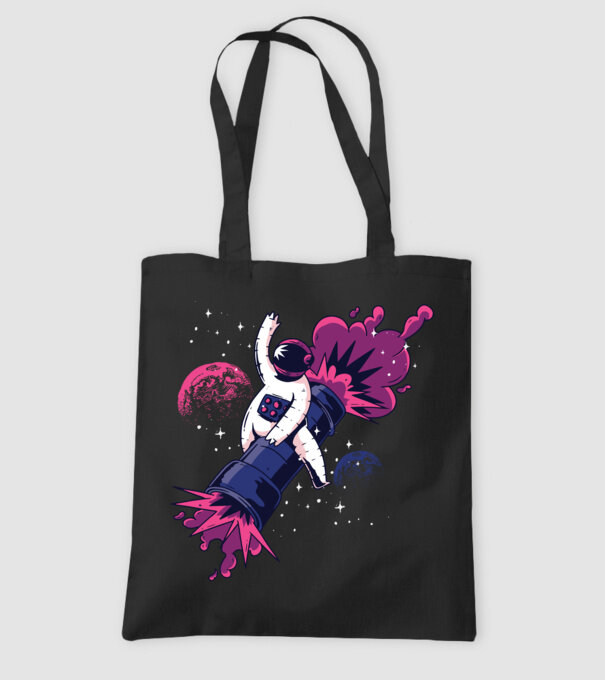 Astronaut Bazooka Rodeo model negru pe tricou