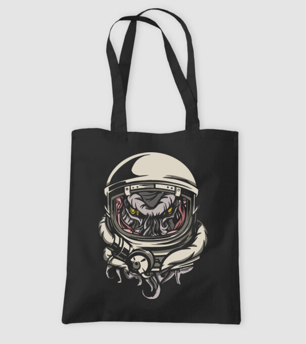 Cthulhu Astronaut model negru pe tricou