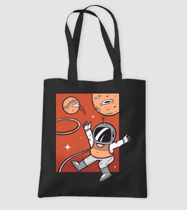 Astronaut Baschetbalist model negru pe tricou