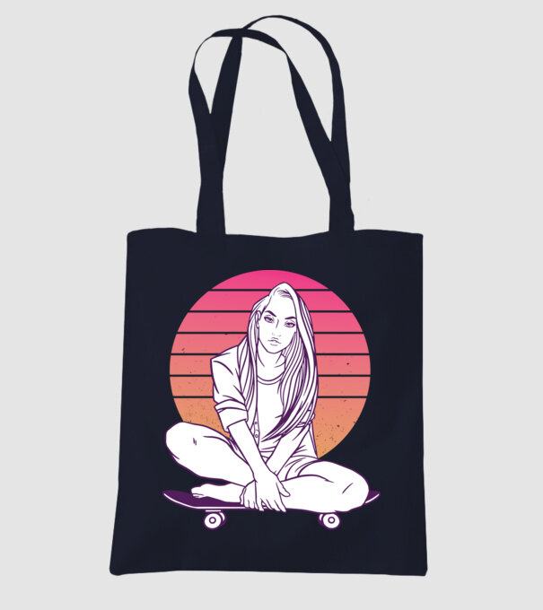 Fată Skateboarder model albastru închis pe tricou