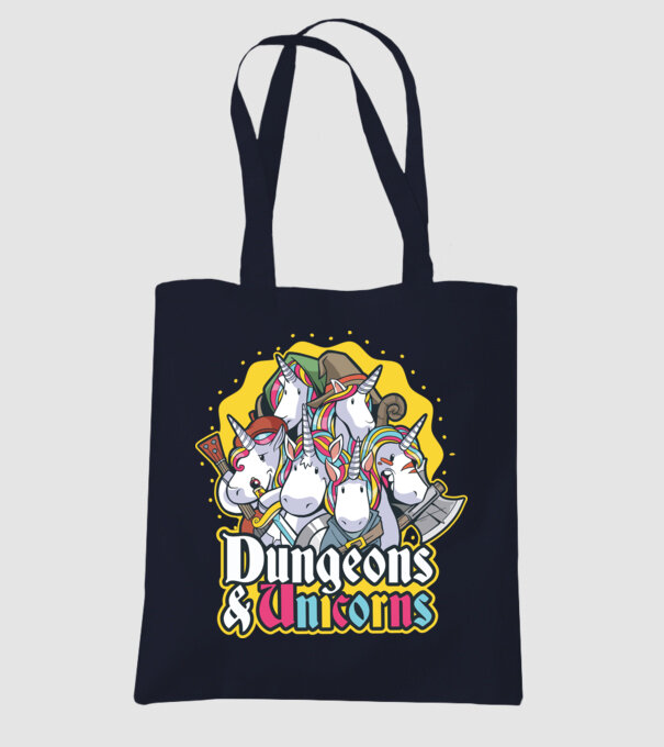 Dungeons and Unicorns model albastru închis pe tricou