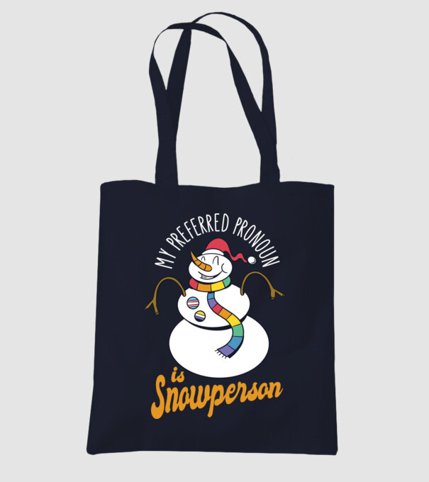 Om de zăpadă model albastru închis pe tricou