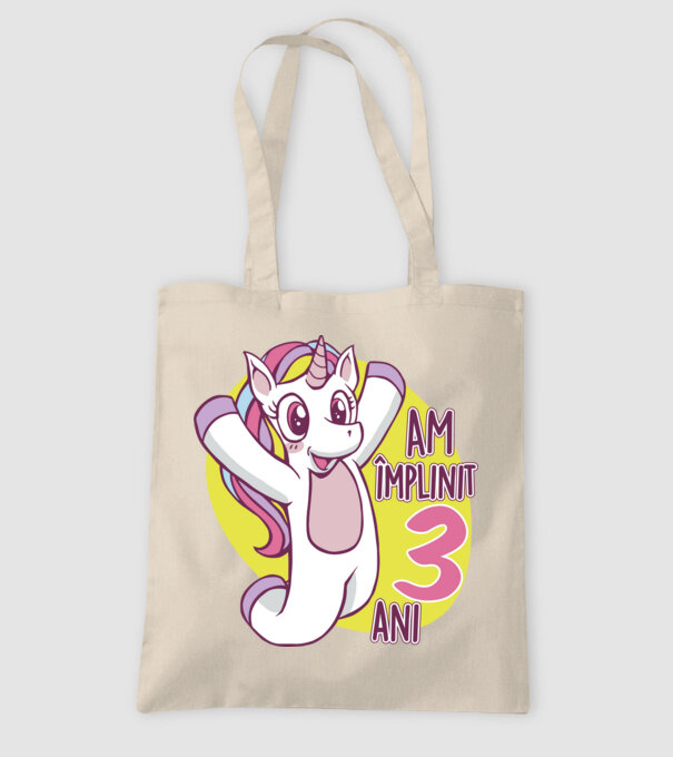 Am împlinit 3 ani model nisipiu pe tricou