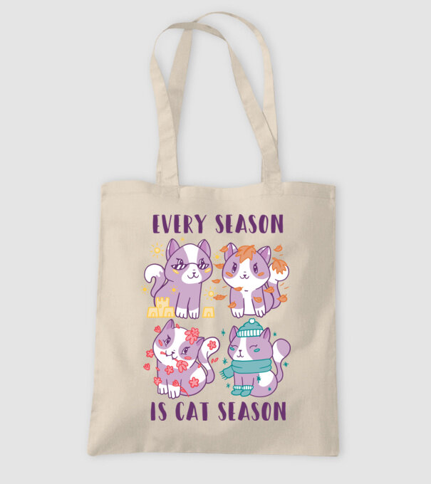 Every Season is Cat Season model nisipiu pe tricou