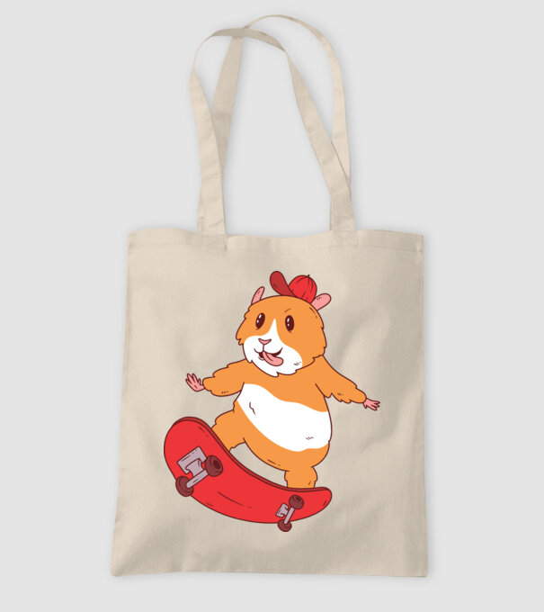 Hamster Skateboarder model nisipiu pe tricou
