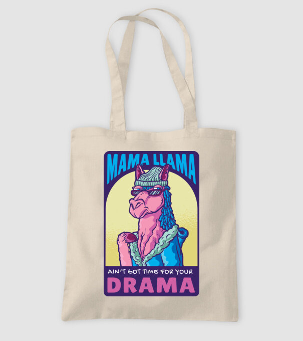 Mama Lama model nisipiu pe tricou