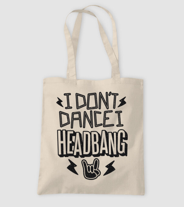 Nu dansez, fac Headbang model nisipiu pe tricou