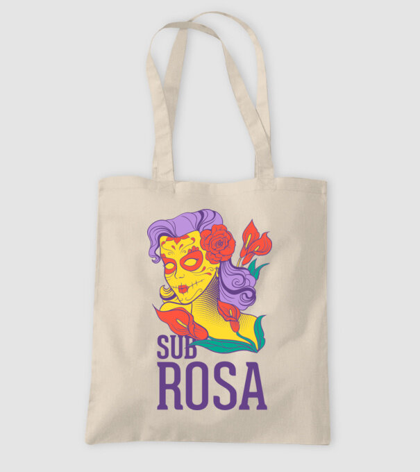Sub Rosa model nisipiu pe tricou