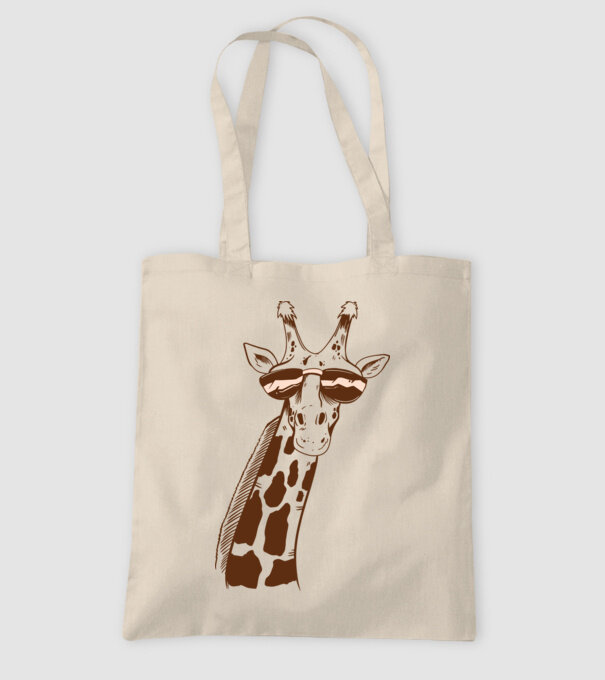 Cap Girafă model nisipiu pe tricou