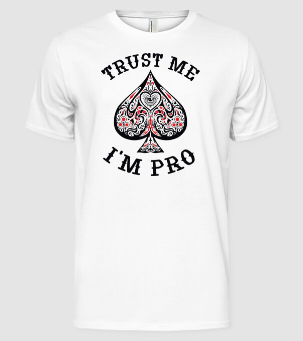 Jucător profesionist de poker model alb pe tricou