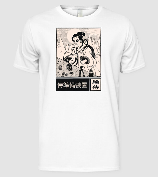 Samurai model alb pe tricou