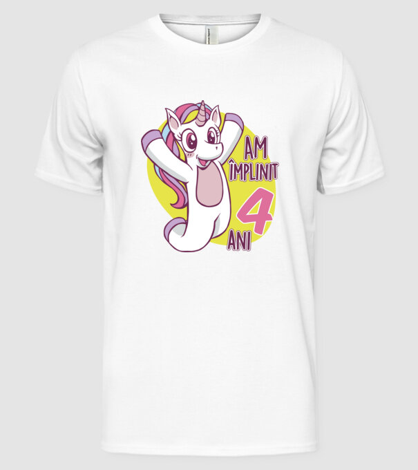 Am împlinit 4 ani model alb pe tricou