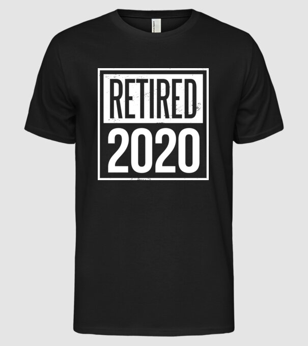 model negru pe tricou