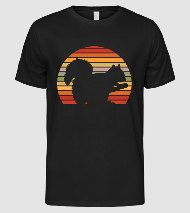 Veveriță Retro model negru pe tricou