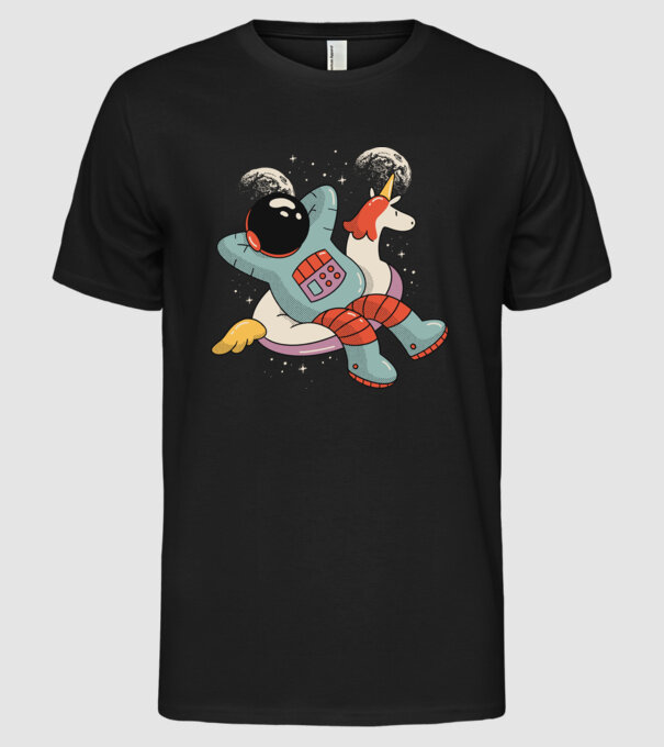 Odihnă Astronaut model negru pe tricou