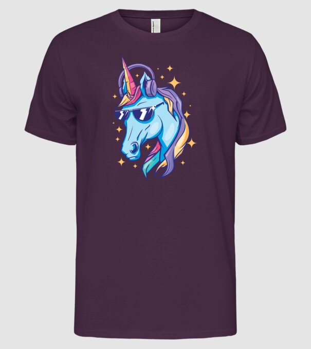 Unicorn strălucitor cu căști model mov pe tricou